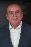 Dr.Aparício Carvalho deseja a todos um Feliz Natal e boas festas