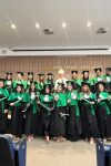 FIMCA celebra conquista e realização durante colação de grau do curso de...