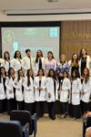 Cerimônia do Jaleco marca início da trajetória acadêmica de estudantes de...